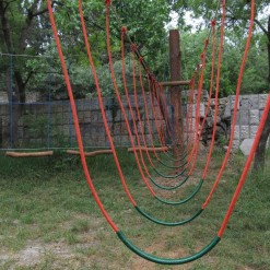 Детский веревочный парк, Ялта, 2012